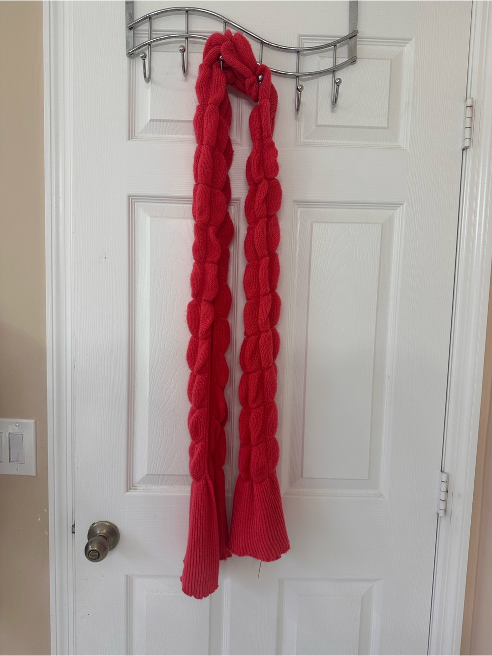 Anthropologie bubble Knit Scarf in Red